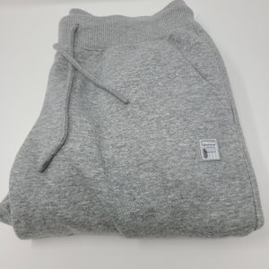Fila joggers